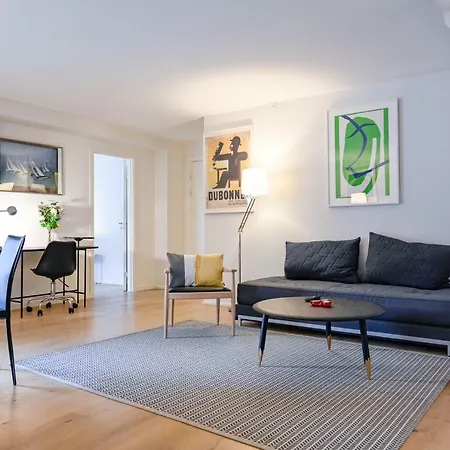 公寓 Modern And Bright In The Heart Of